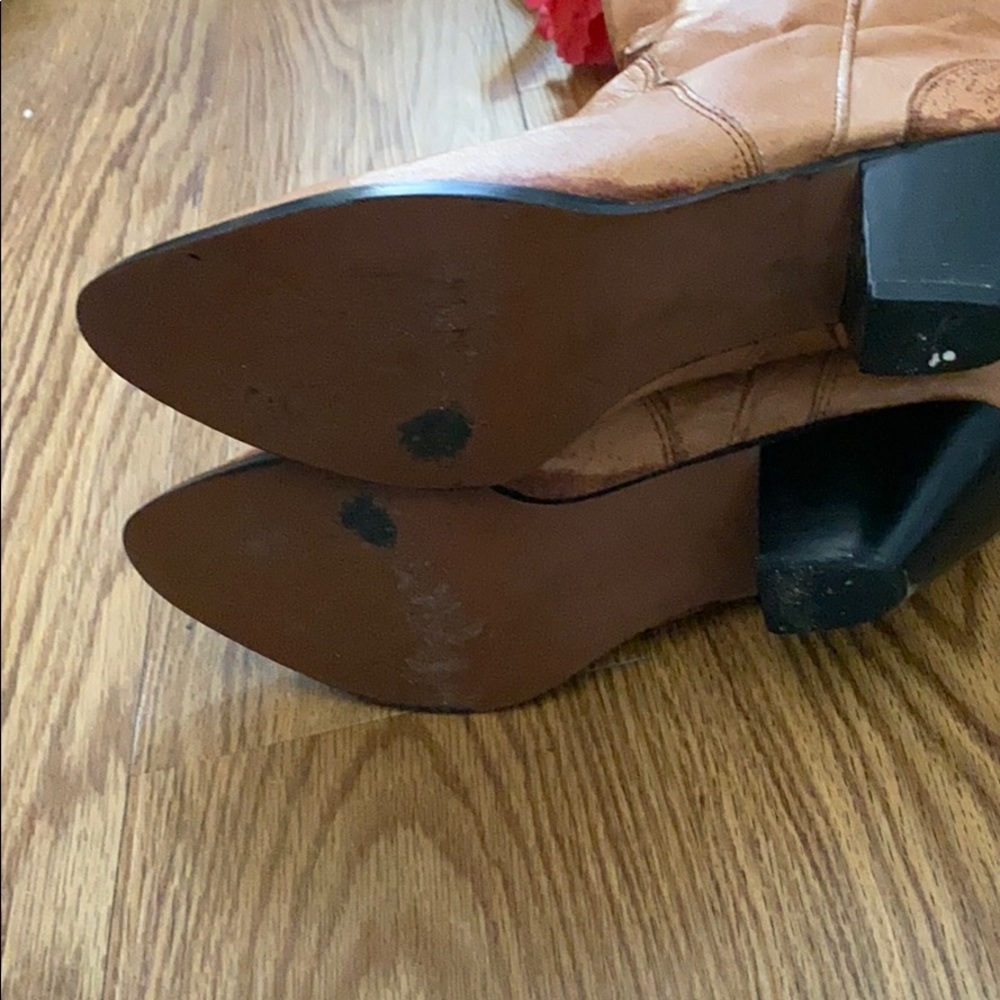 Brown cowgirl boots - Picture 7 of 8